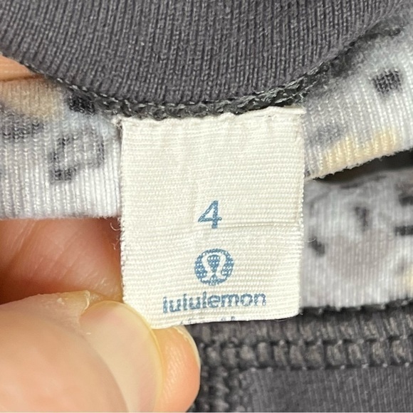 Lululemon Gather & Crow Crop Legging Soot Petite Fleur Silver Spoon Full On Luon - Picture 6 of 7
